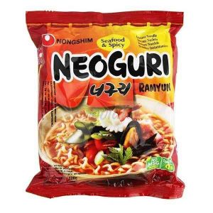 Aštrūs makaronai su daržovėmis ir jūros gėrybėmis – „Neoguri Seafood&Spicy“